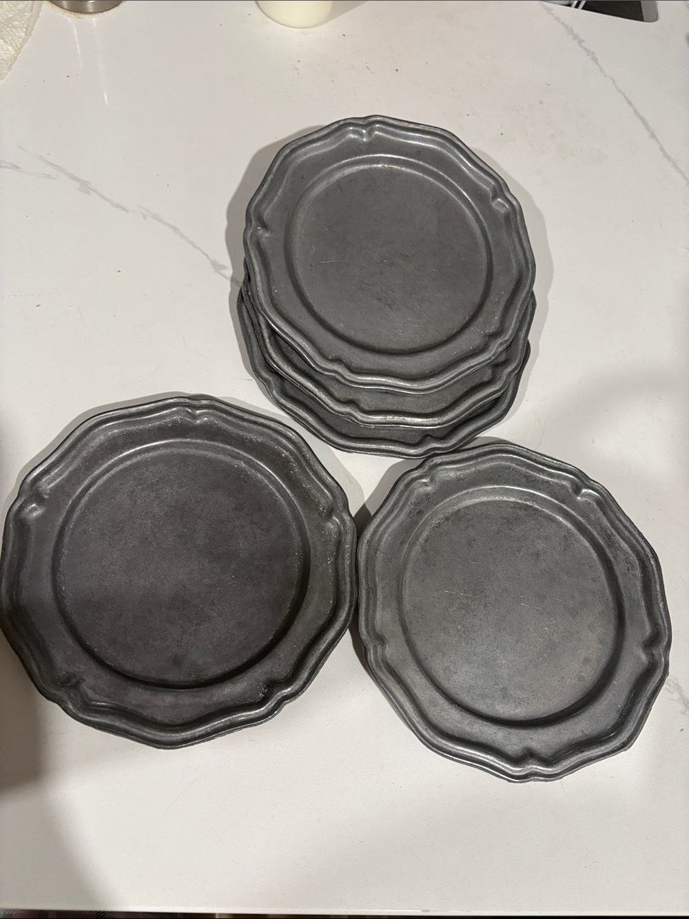 Vintage Crown~Castle pewter bread & salad plates  6 1/2” total 5